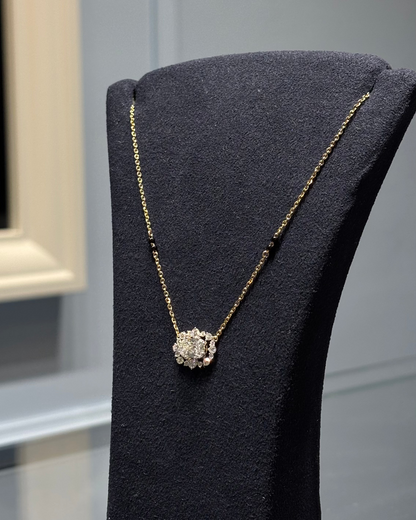 Taj Ashoka Cut Cluster Minimal Modern Mangalsutra